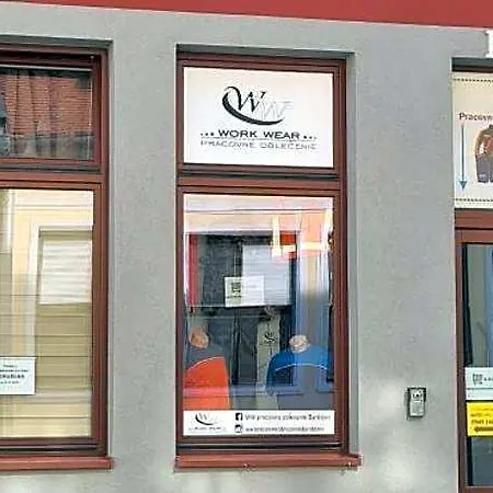 Apartamento Centrum Leyla 3 *