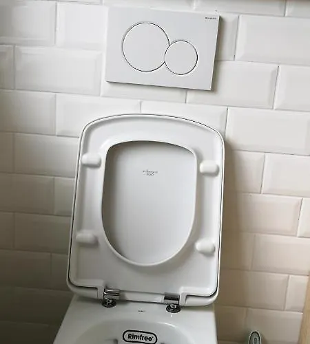 Centrum Armida Μπαρντέγιοβ